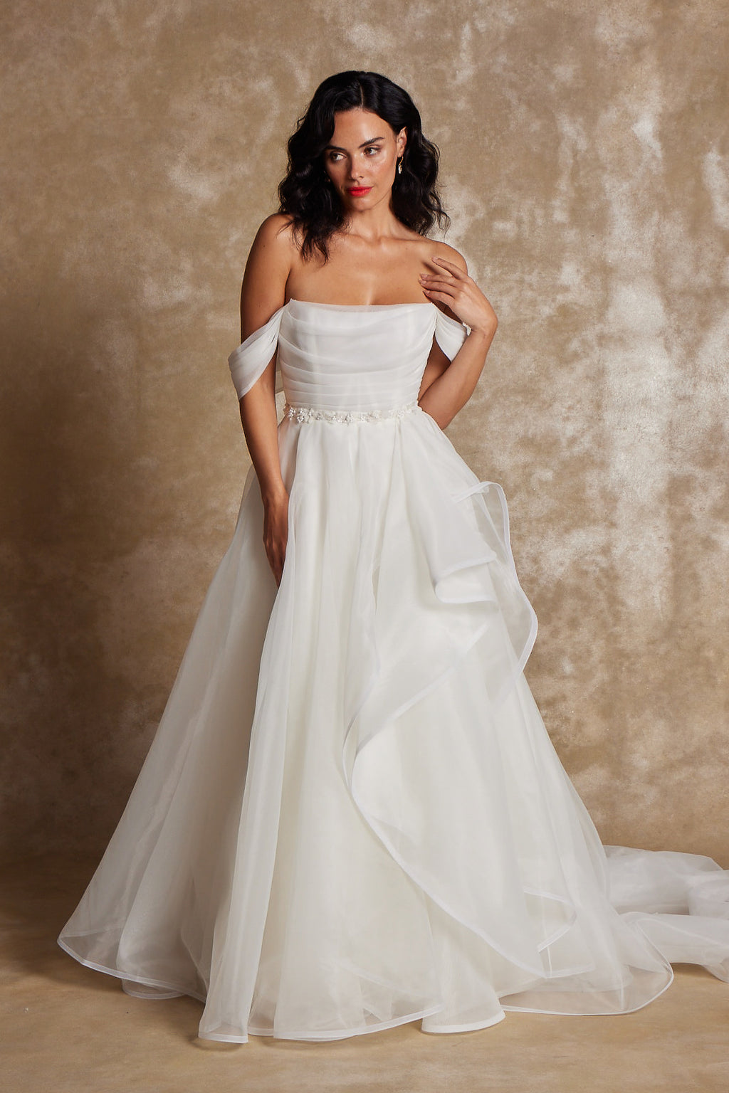 david's bridal dress fitting David's Bridal New Wedding Dress Save 60%