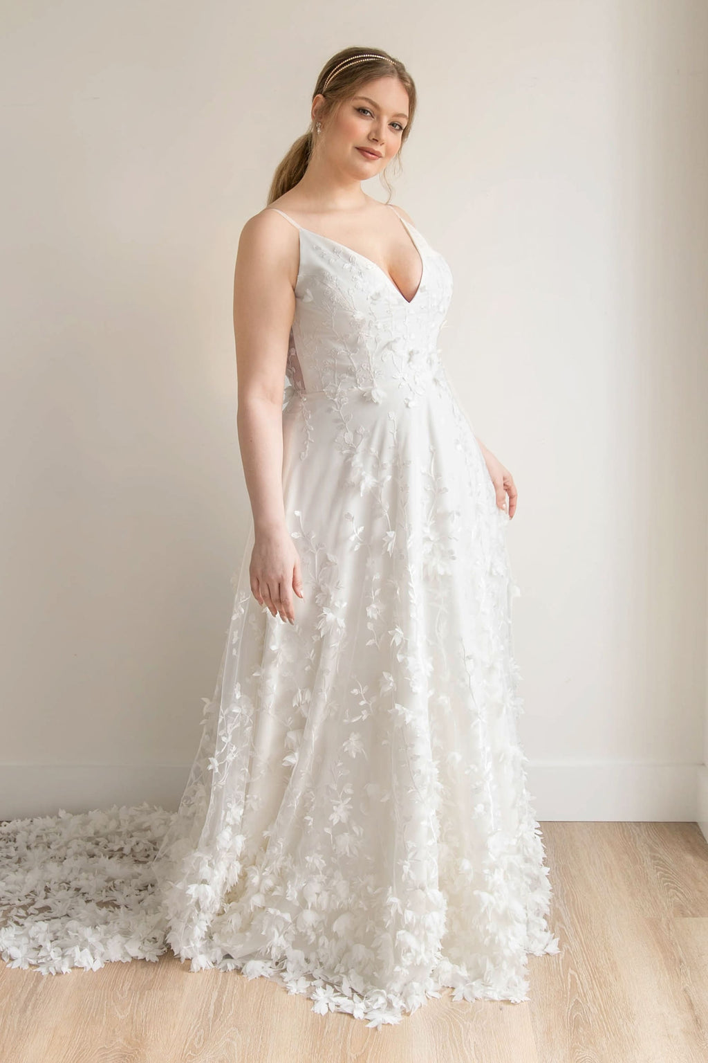 Dahlia Wedding Dresses