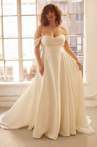 Shop Plus Size Wedding Dresses: Floral, Vintage and Custom Gowns Rebecca Schoneveld Shop Plus Size Wedding Dresses: Floral, Vintage and Custom Gowns Rebecca Schoneveld