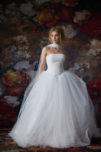 Noa Gown